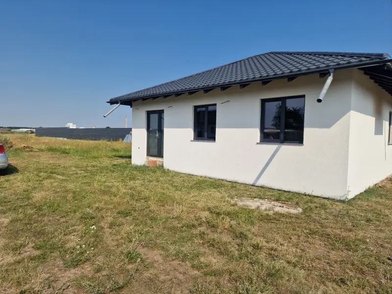 Casa 90 mp si Teren 615 mp Dumbrava Rosie jud. Neamt