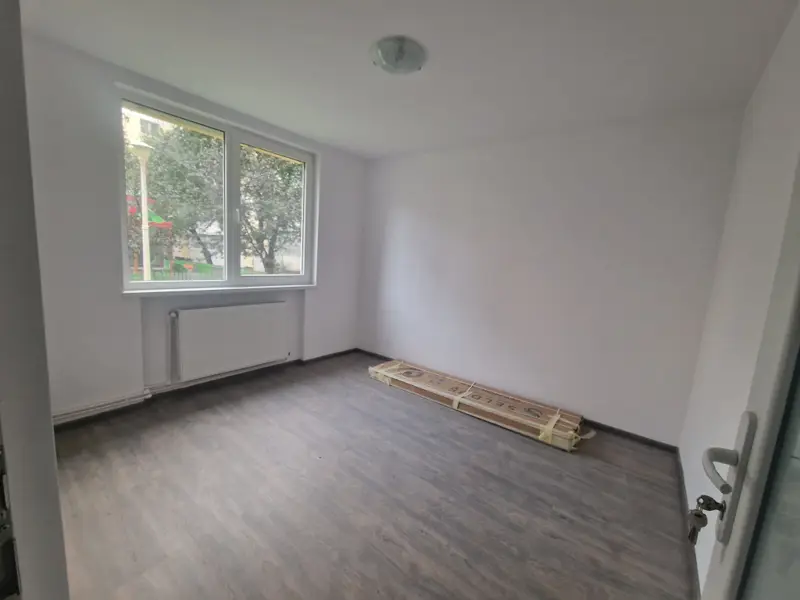 Apartament 2 camere  Precista din Piatra Neamț.