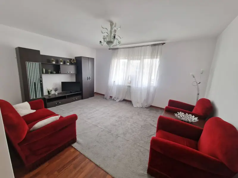 Apartament 3 cam. Calea Romanului Piatra Neamt
